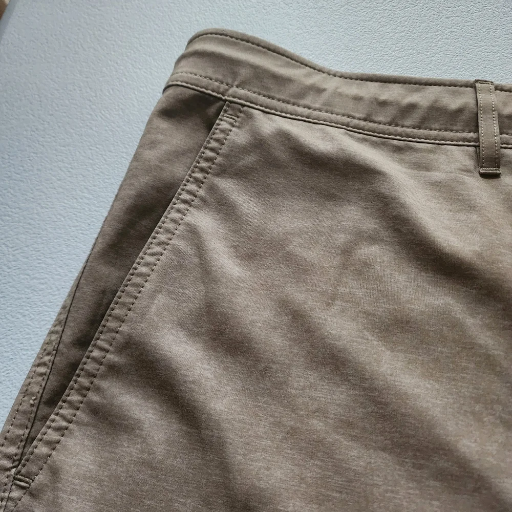Dockers Hybrid Swim Shorts Mens 38 Khaki 8